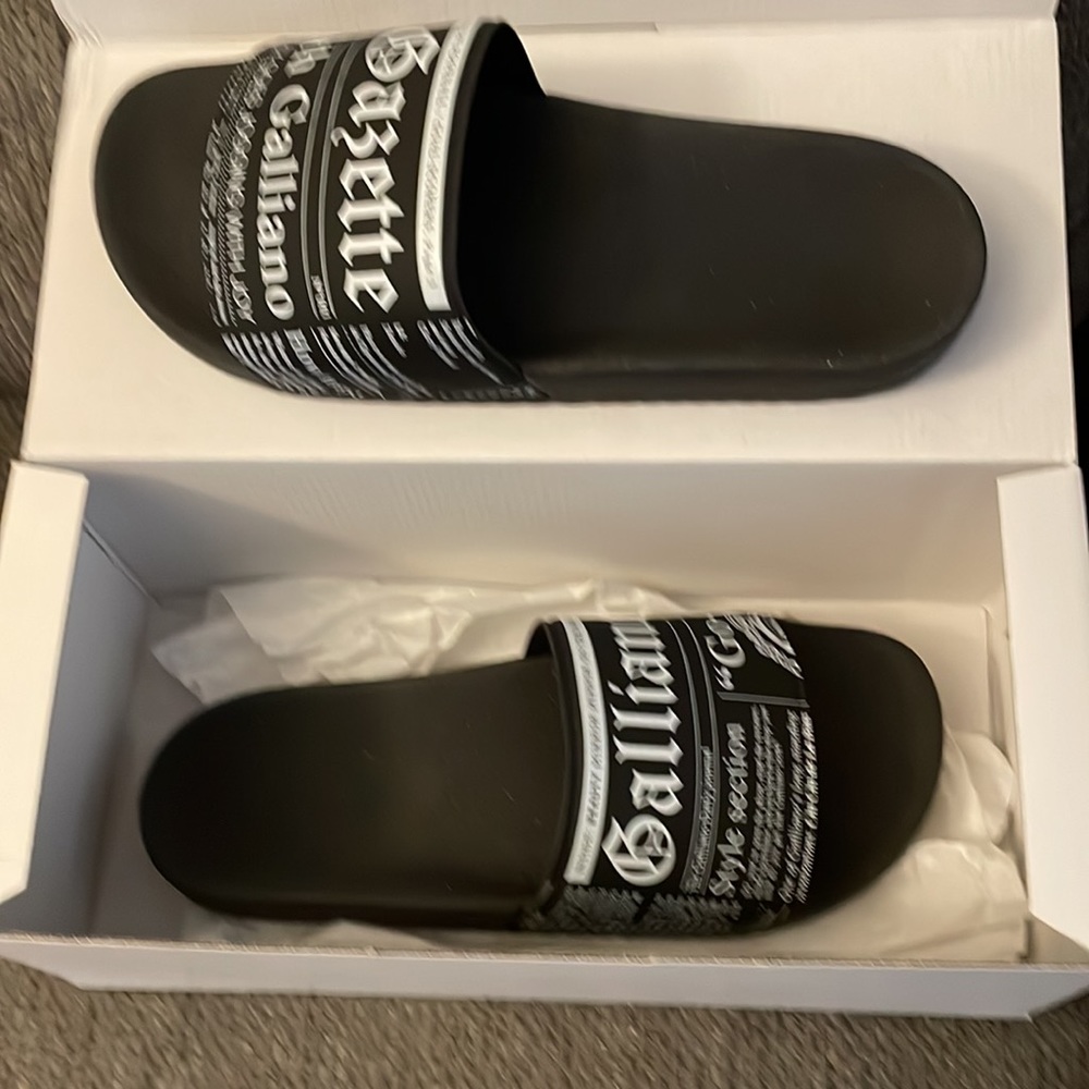 John Galliano slippers 43 size with box brand new made in Italy